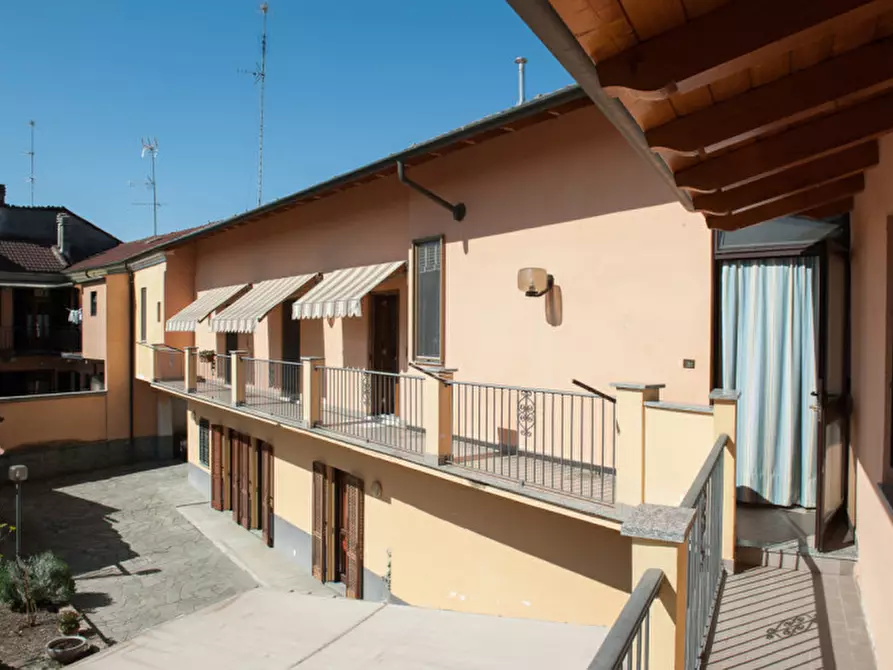 Casa bifamiliare in vendita in Via Mantova 10 a Casale Monferrato