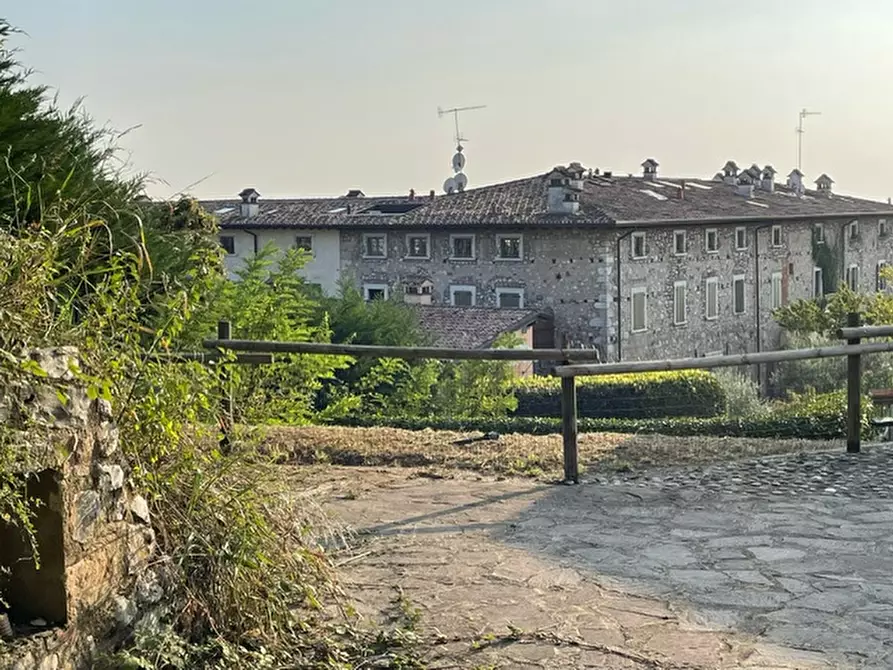 Terreno in vendita in Via Trento e Trieste a Lonato del Garda