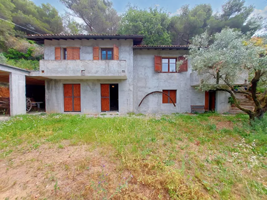 Casa indipendente in vendita in via Oberto D'Oria, N. snc a Camporosso