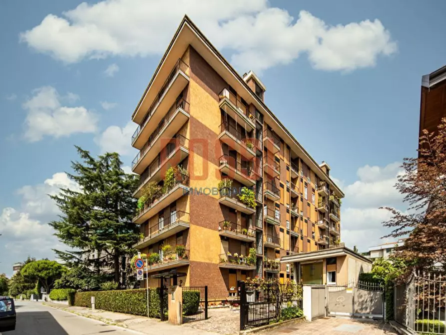 Appartamento in vendita in VIA MONTEVERDI a Monza