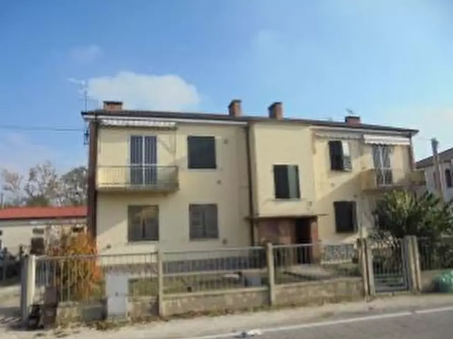 Appartamento in vendita in VIA CONTARINA 64/3 a Giacciano Con Baruchella