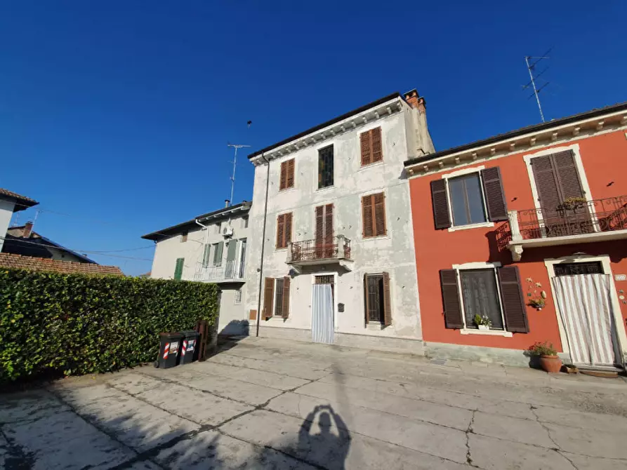 Casa indipendente in vendita in Via Roma 99 a Balzola