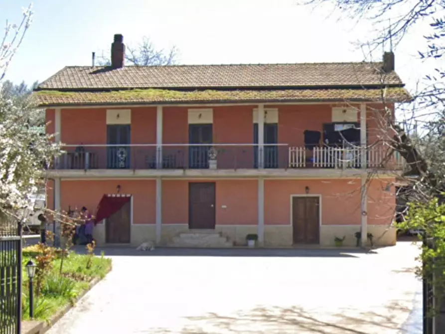 Casa indipendente in vendita in Via Colle Gabriele, N. 115 a Artena