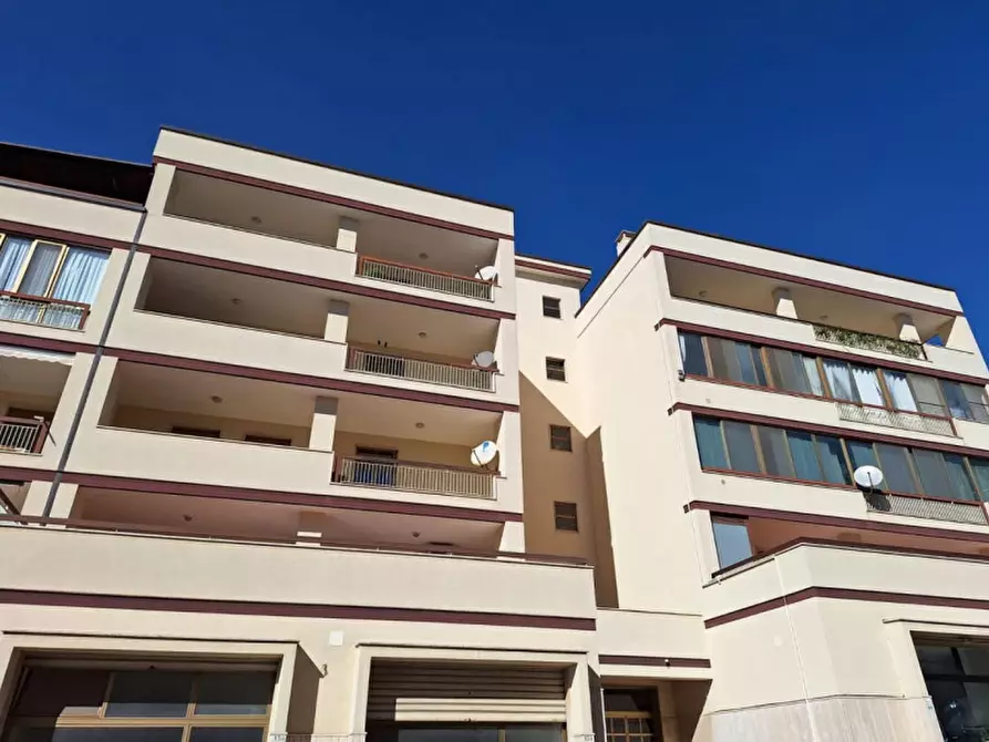 Appartamento in vendita in Via Della Conciliazione, N. 132 a Putignano