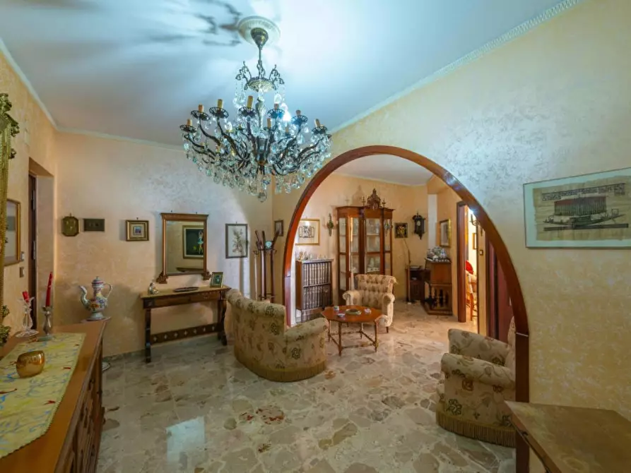 Appartamento in vendita in Via Antonio Vivaldi, N. 16 a Palermo