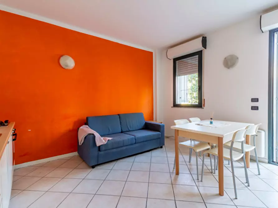 Appartamento in vendita in Via Europa a Parma