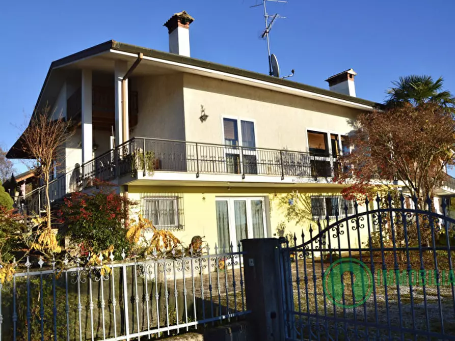 Casa indipendente in vendita in Via Calvario 16 a Cassacco