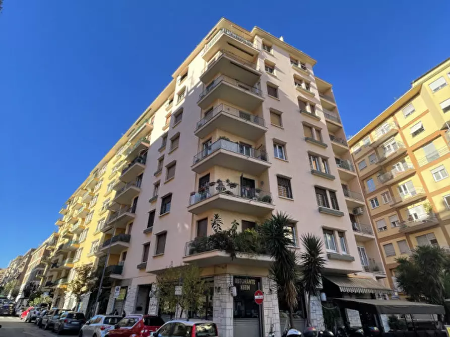 Appartamento in vendita in Via Oreste Tommasini a Roma