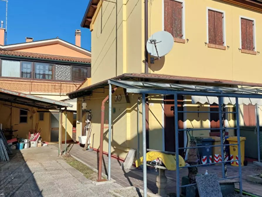 Casa trifamiliare in vendita a Treviso