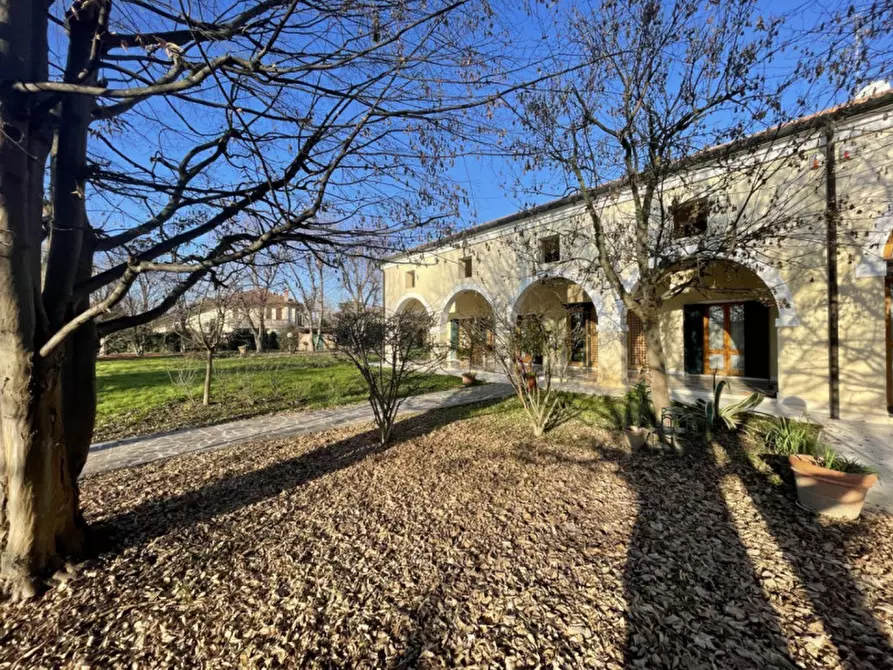 Casa trifamiliare in vendita in Via Sant'Antonio 6a a Casalserugo