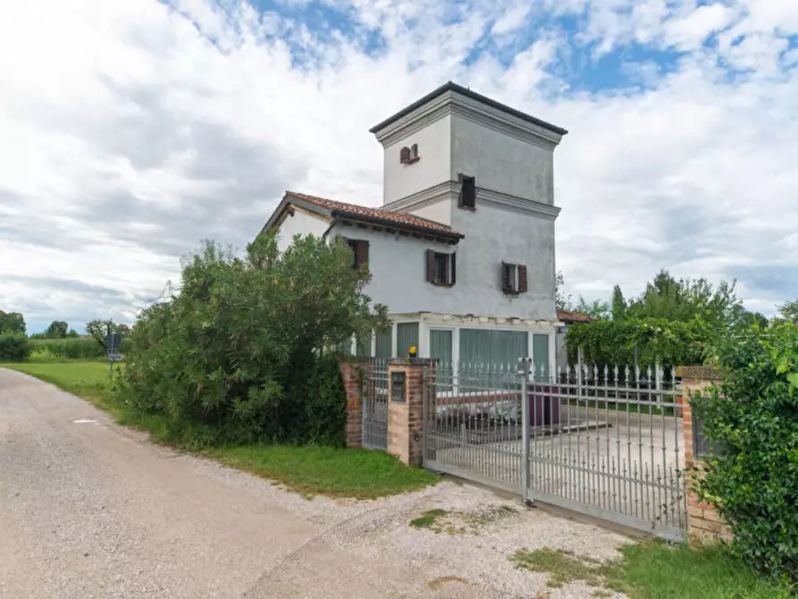 Casa indipendente in vendita in VIA SEGHE a Camisano Vicentino