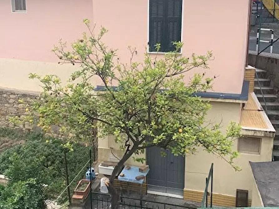 Casa indipendente in vendita in Strada Borgo Opaco a San Remo