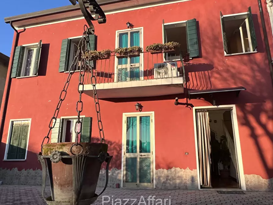 Casa bifamiliare in vendita in Via San Fidenzio a Polverara