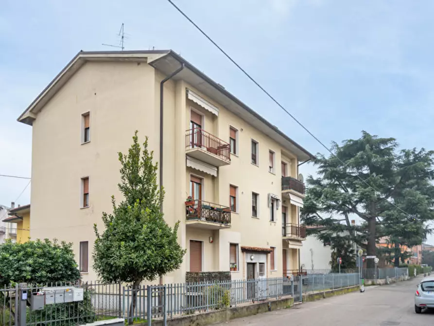 Appartamento in vendita in Via Bartolomeo Giuliari a Verona