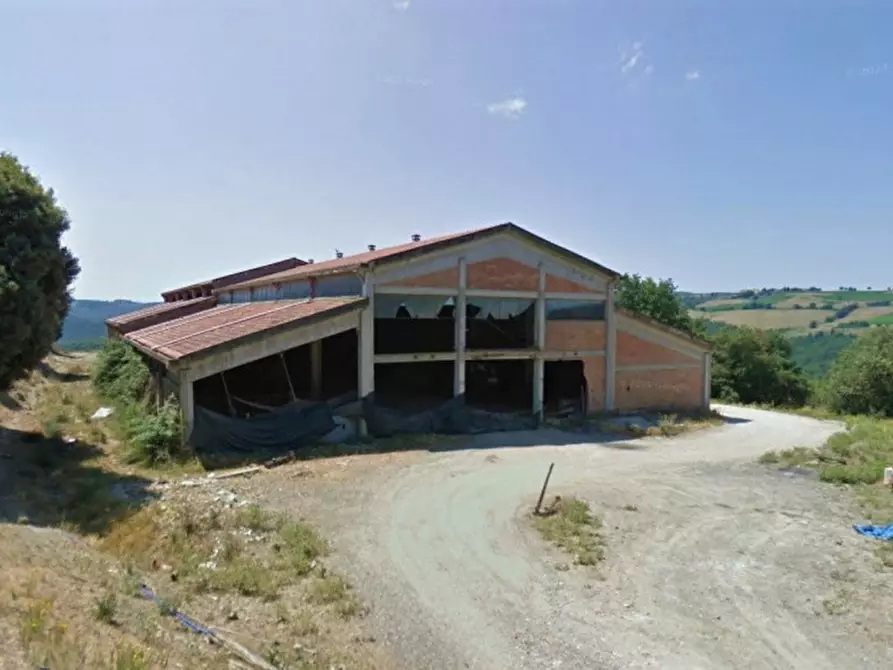 Capannone industriale in vendita in Località Porcello, N. snc a Gambassi Terme