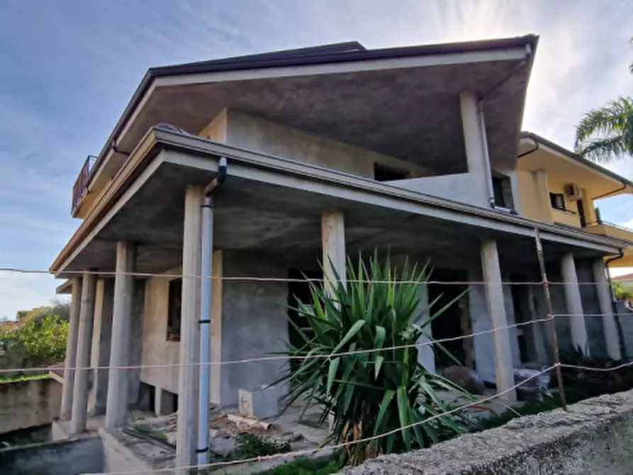 Casa bifamiliare in vendita in via silvio pellico a Montepaone