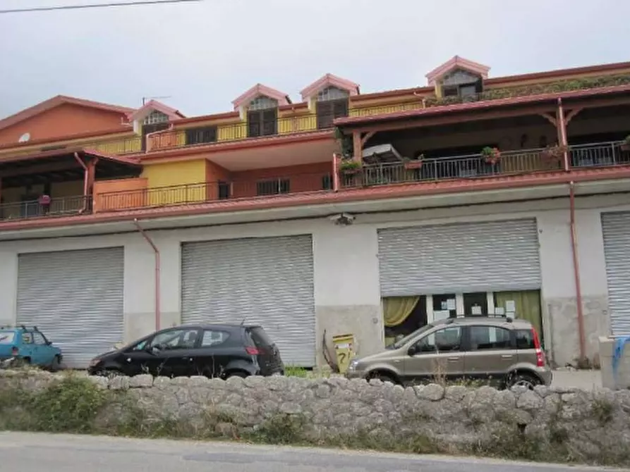 Magazzino in vendita in Contrada Valli a Cerisano