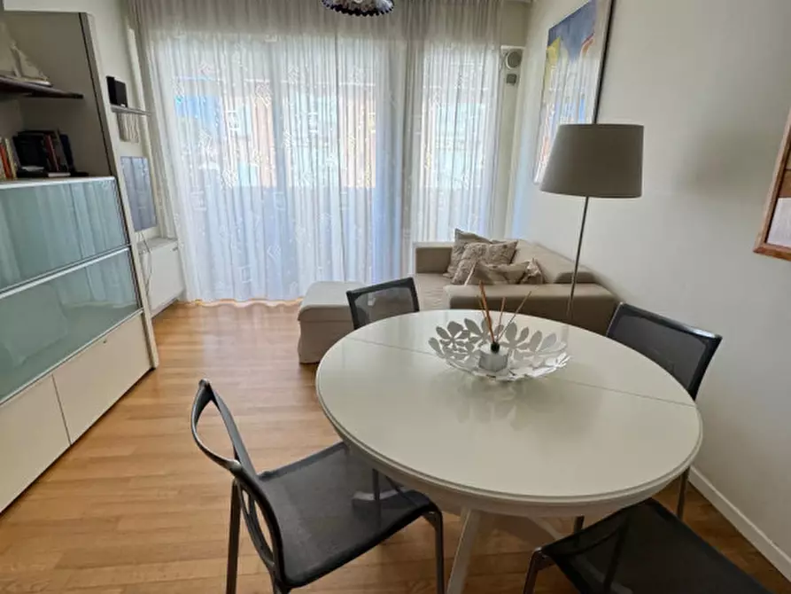 Appartamento in vendita in Lungomare Alighieri a Senigallia