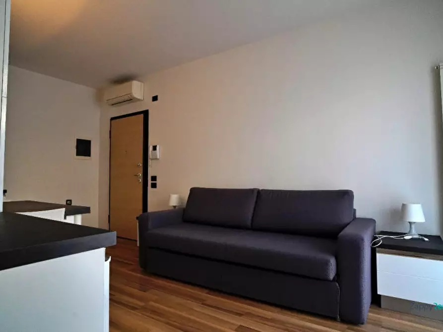 Appartamento in affitto in Via Giuseppe Candiani a Milano