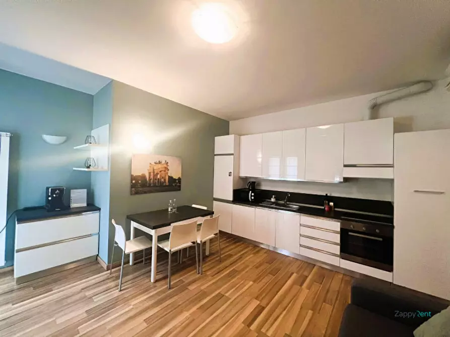 Appartamento in affitto in Via Giuseppe Candiani a Milano