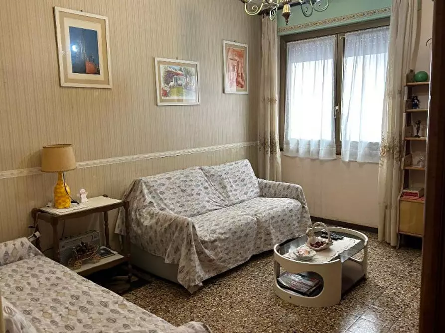 Appartamento in vendita in Via Martiri della Libertà a San Remo