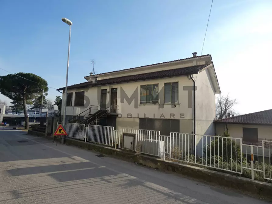Casa bifamiliare in vendita in Via Della Stamperia a Santorso