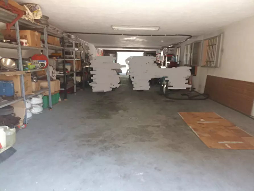 Garage in vendita in via Sartori a Rubano