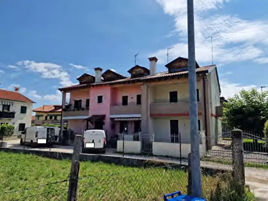 Appartamento in vendita in Via Conca Nuova, 18 a Giavera Del Montello