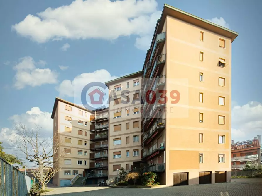 Appartamento in vendita in Ugo Bassi 15 a Monza