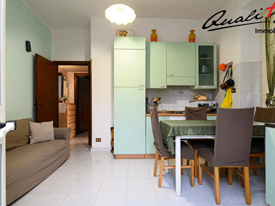 Appartamento in vendita in via Casal Cerrone a Roma