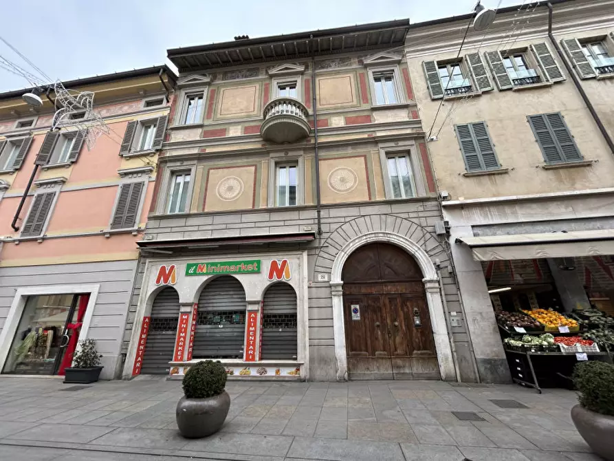 Negozio in vendita in Corso Garibaldi 26 a Brescia