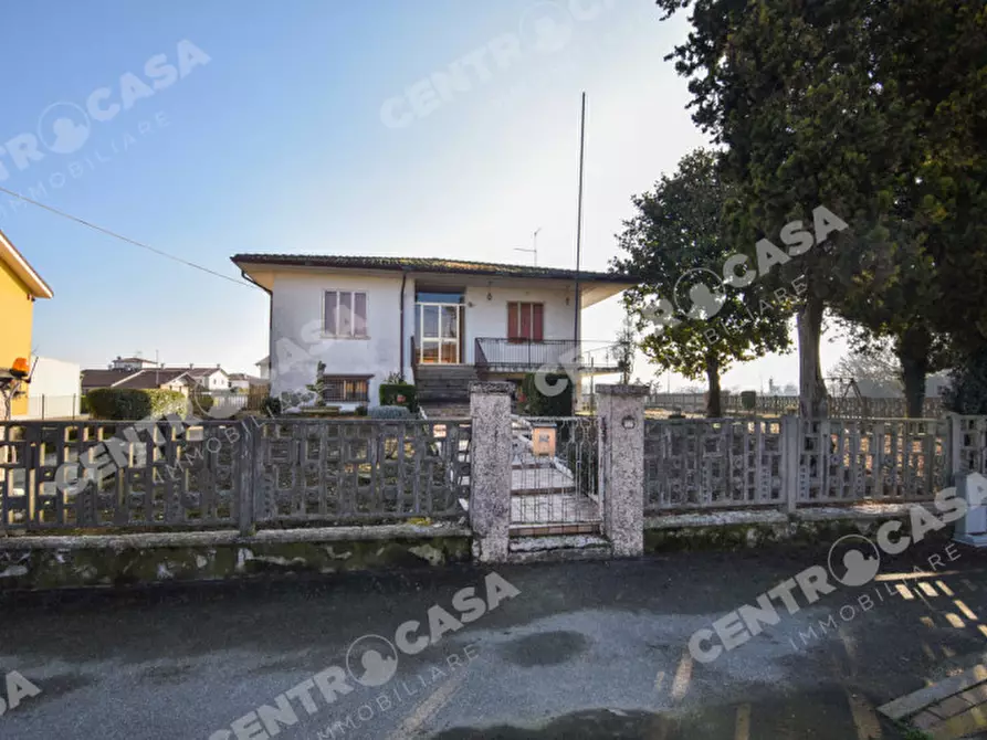 Casa indipendente in vendita in Via Cavour 2 a San Pietro Di Morubio
