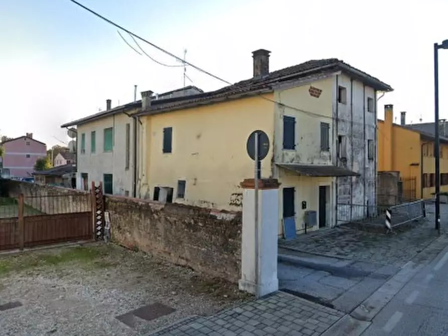 Casa bifamiliare in vendita in Via dell'Unione, 57 a Vedelago