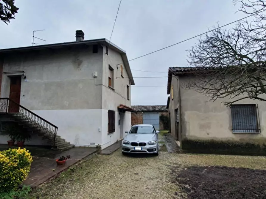 Villa in vendita in VIA MILITARE a Moglia