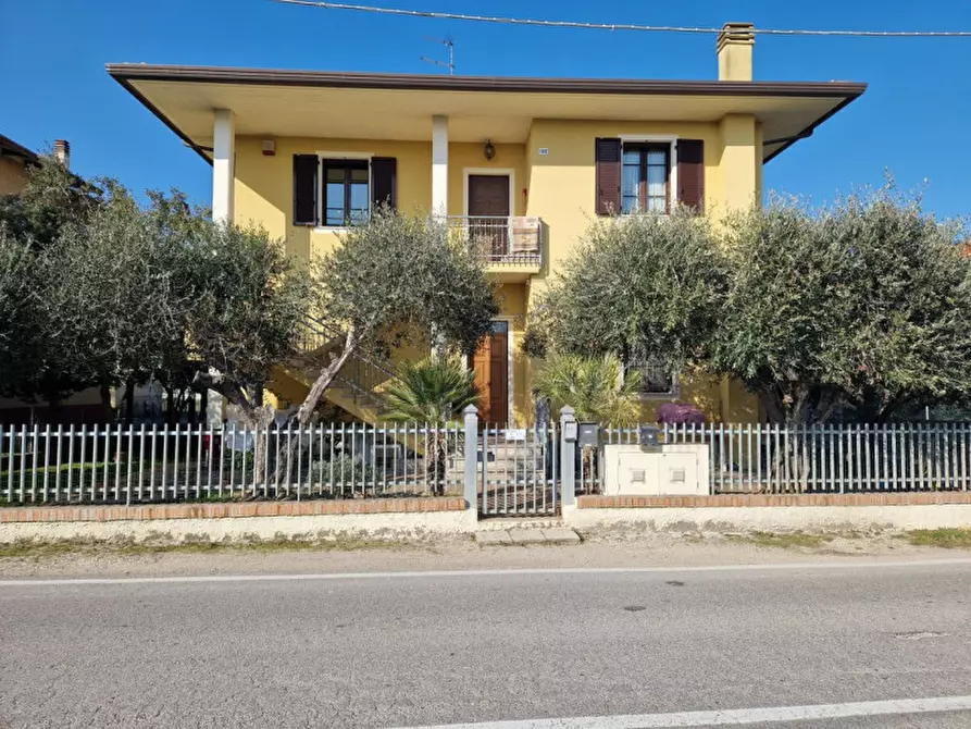 Casa bifamiliare in vendita in Via Celletta Dell'Olio, N. 1920 a Santarcangelo Di Romagna