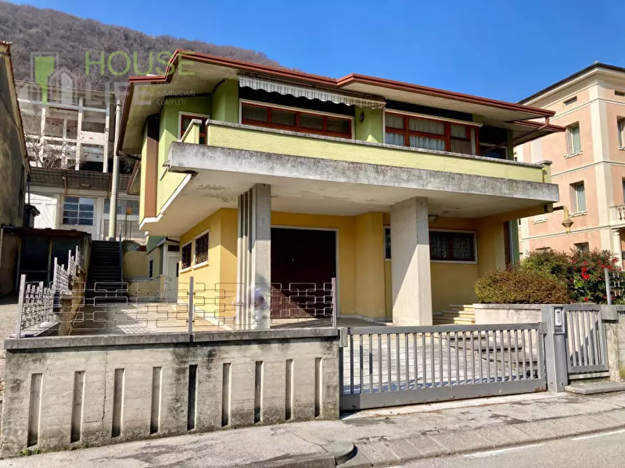 Casa indipendente in vendita in Piazzale degli Alpini a Piovene Rocchette