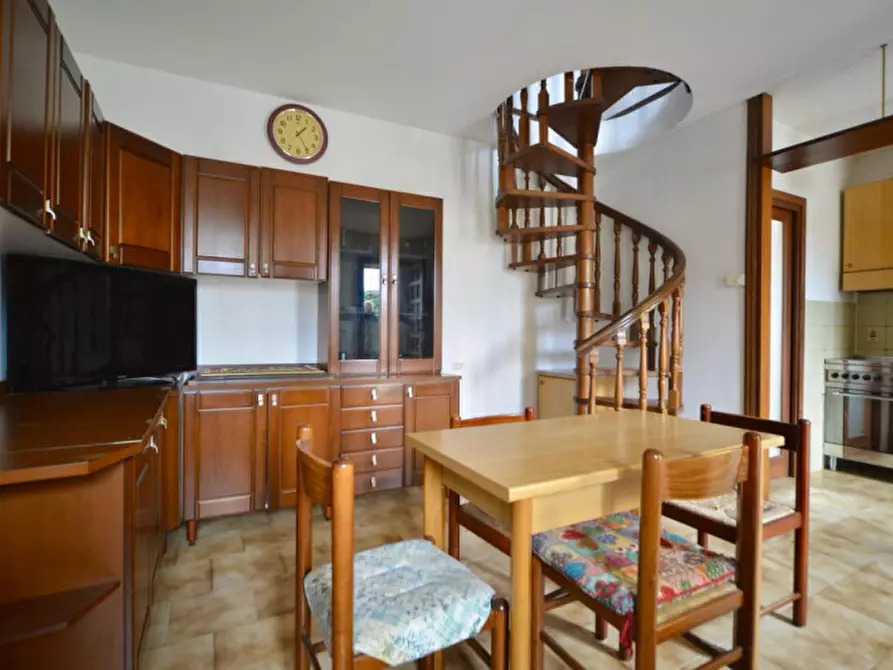 Casa trifamiliare in vendita in Via Carlesse, 80 a Dueville