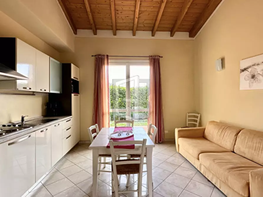 Appartamento in vendita in Via dei Colli, 102 a Manerba Del Garda