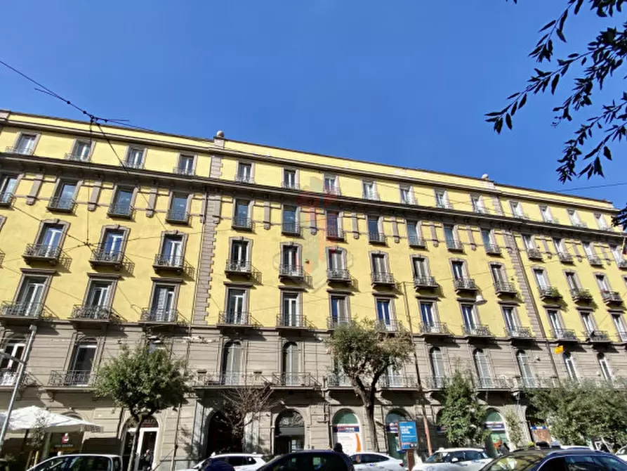 Appartamento in affitto in PIAZZA MUNICIPIO adiacenze (Via Agostino Depretis) a Napoli