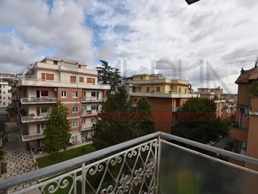 Appartamento in vendita in via gaetano storchi a Roma