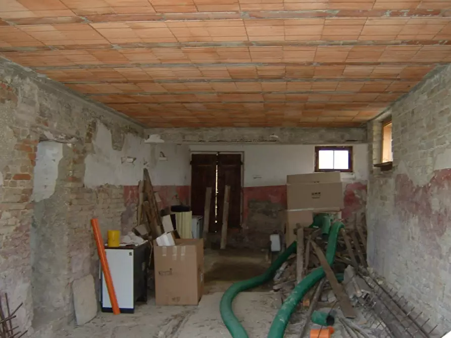 Immagine 8 di Rustico / casale in vendita  a Corinaldo