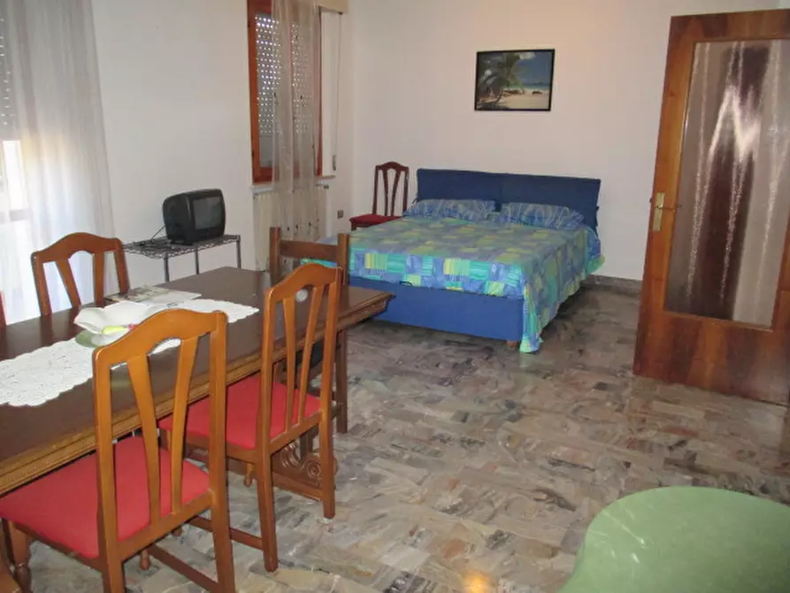 Immagine 2 di Appartamento in vendita  a Trecastelli