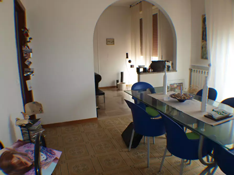 Immagine 3 di Appartamento in vendita  a Senigallia