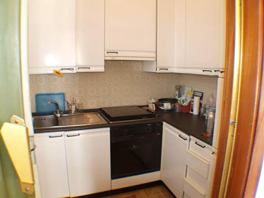 Immagine 7 di Appartamento in vendita  a Senigallia