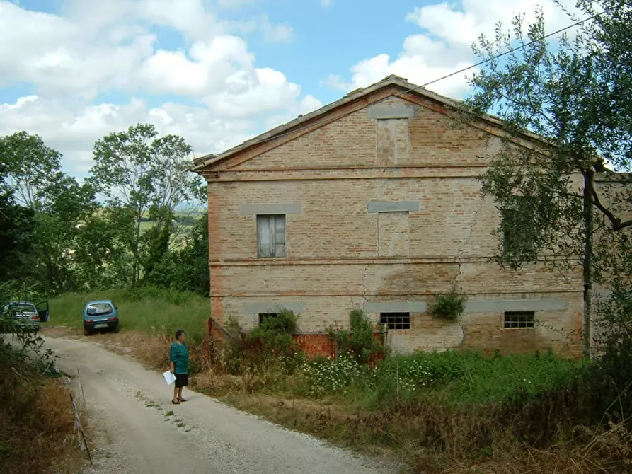 Immagine 4 di Rustico / casale in vendita  a Ostra