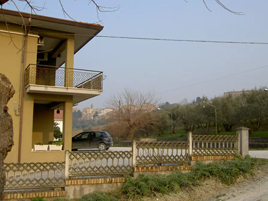 Immagine 12 di Rustico / casale in vendita  a Ostra