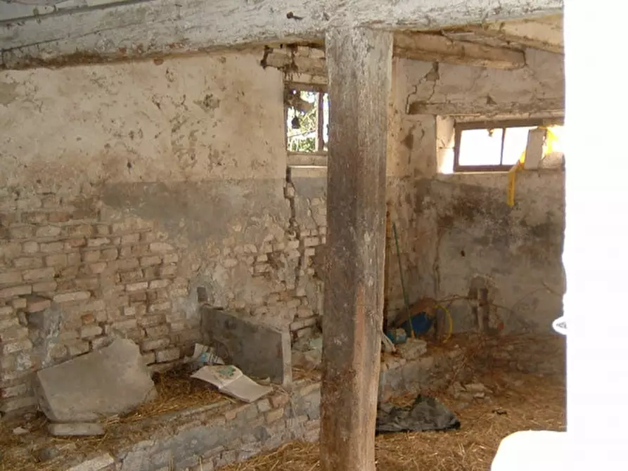 Immagine 8 di Rustico / casale in vendita  a Corinaldo