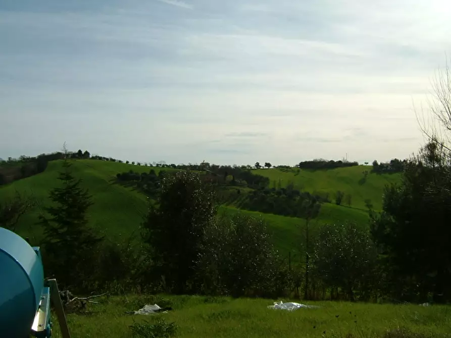 Immagine 8 di Rustico / casale in vendita  a Senigallia