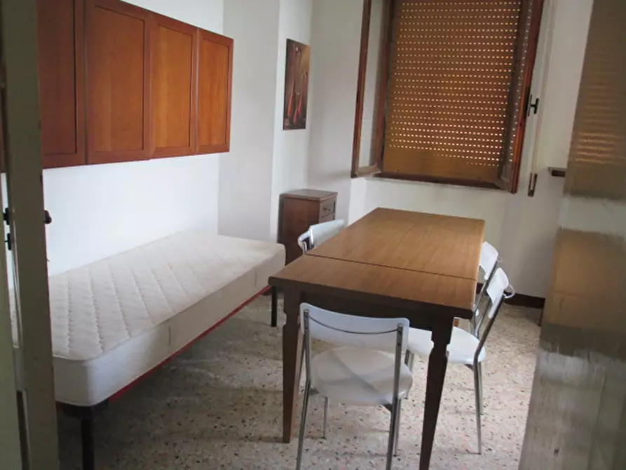 Immagine 3 di Appartamento in vendita  a Senigallia