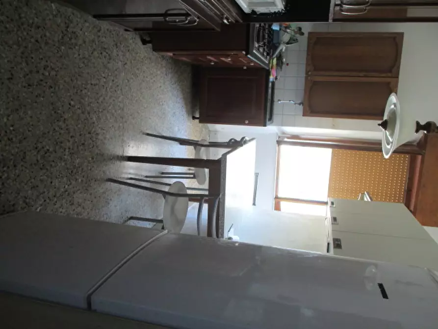 Immagine 7 di Appartamento in vendita  a Senigallia